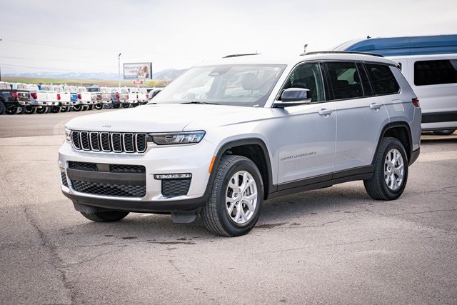2023 Jeep Grand Cherokee Limited photo 11