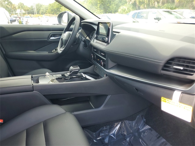 2026 Nissan Rogue SV photo 30