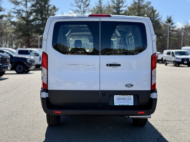 2025 Ford Transit Cargo Van photo 4