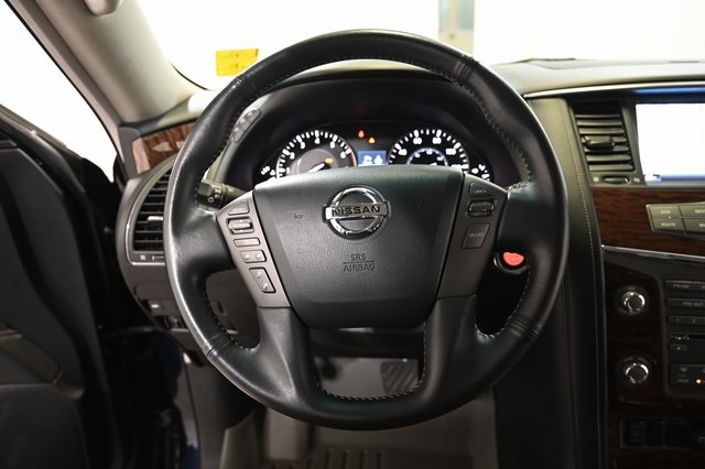 2017 Nissan Armada SV photo 3