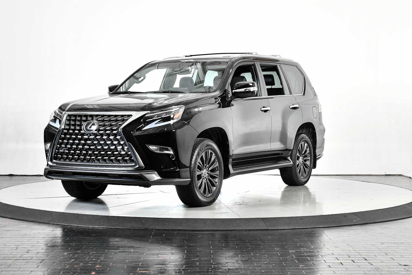 2023 Lexus GX LUXURY's photo