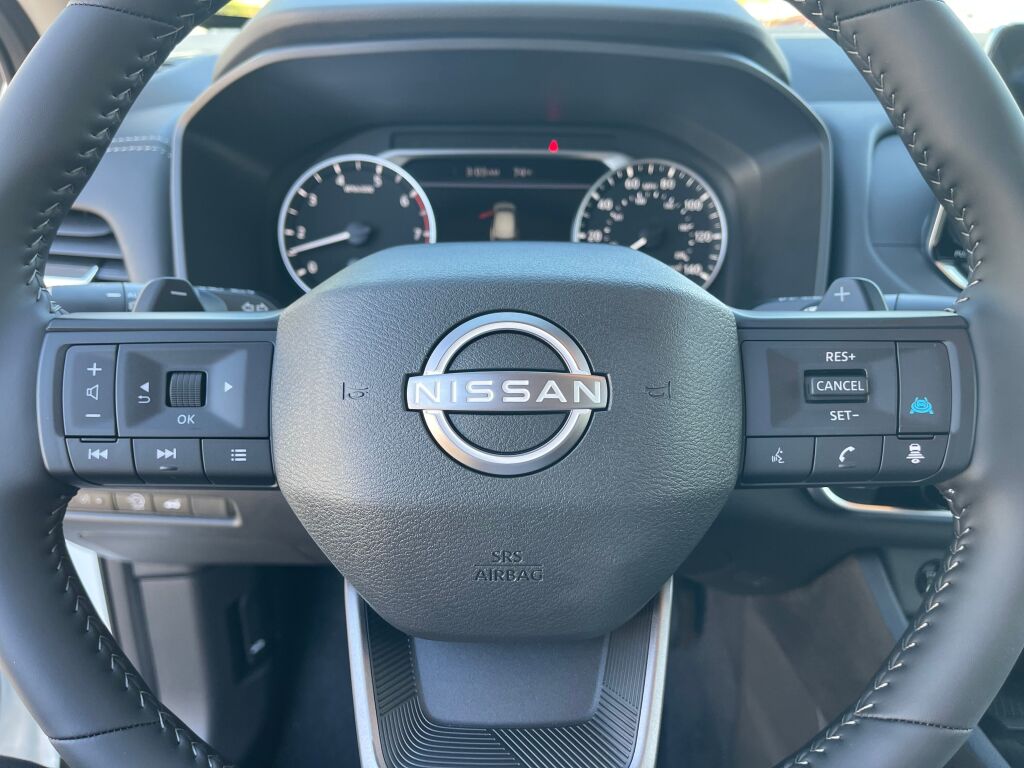 2026 Nissan Rogue SV photo 10