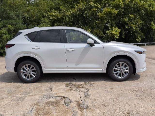 2025 Mazda CX-5 2.5 S Preferred photo 4