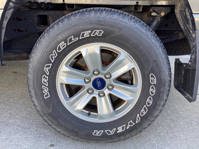 2018 Ford F-150 XLT photo 24