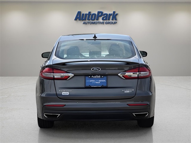 2020 Ford Fusion Titanium photo 4
