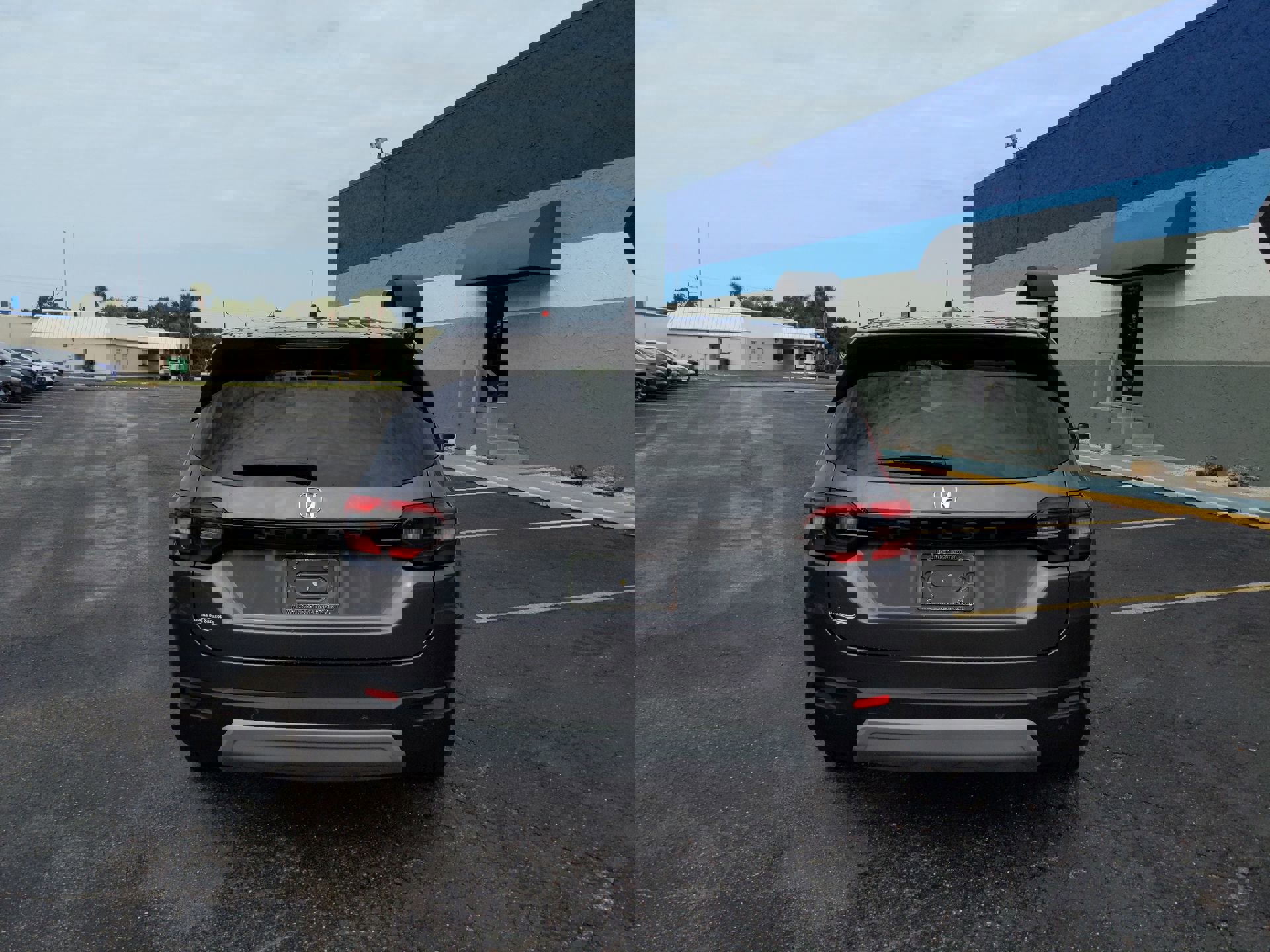 2025 Honda Pilot EX-L photo 4