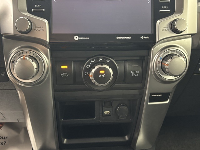 2024 Toyota 4Runner SR5 Premium photo 25