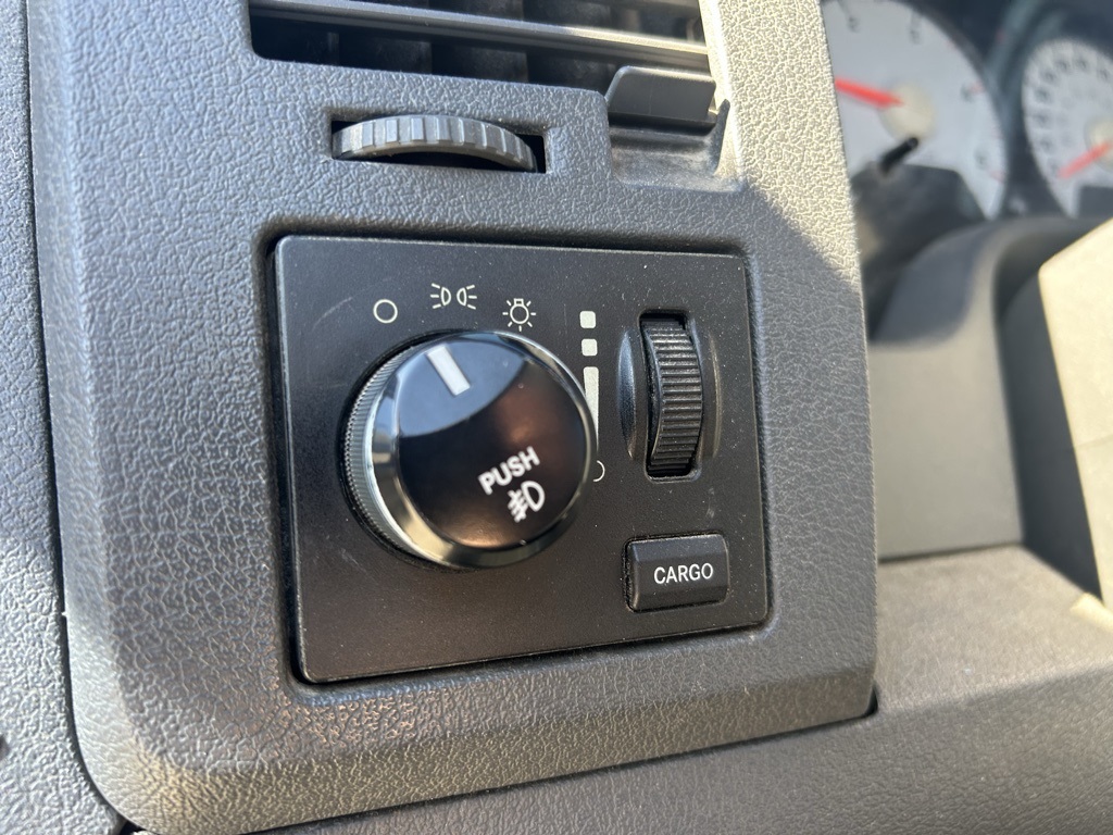 2007 Dodge Ram photo 12
