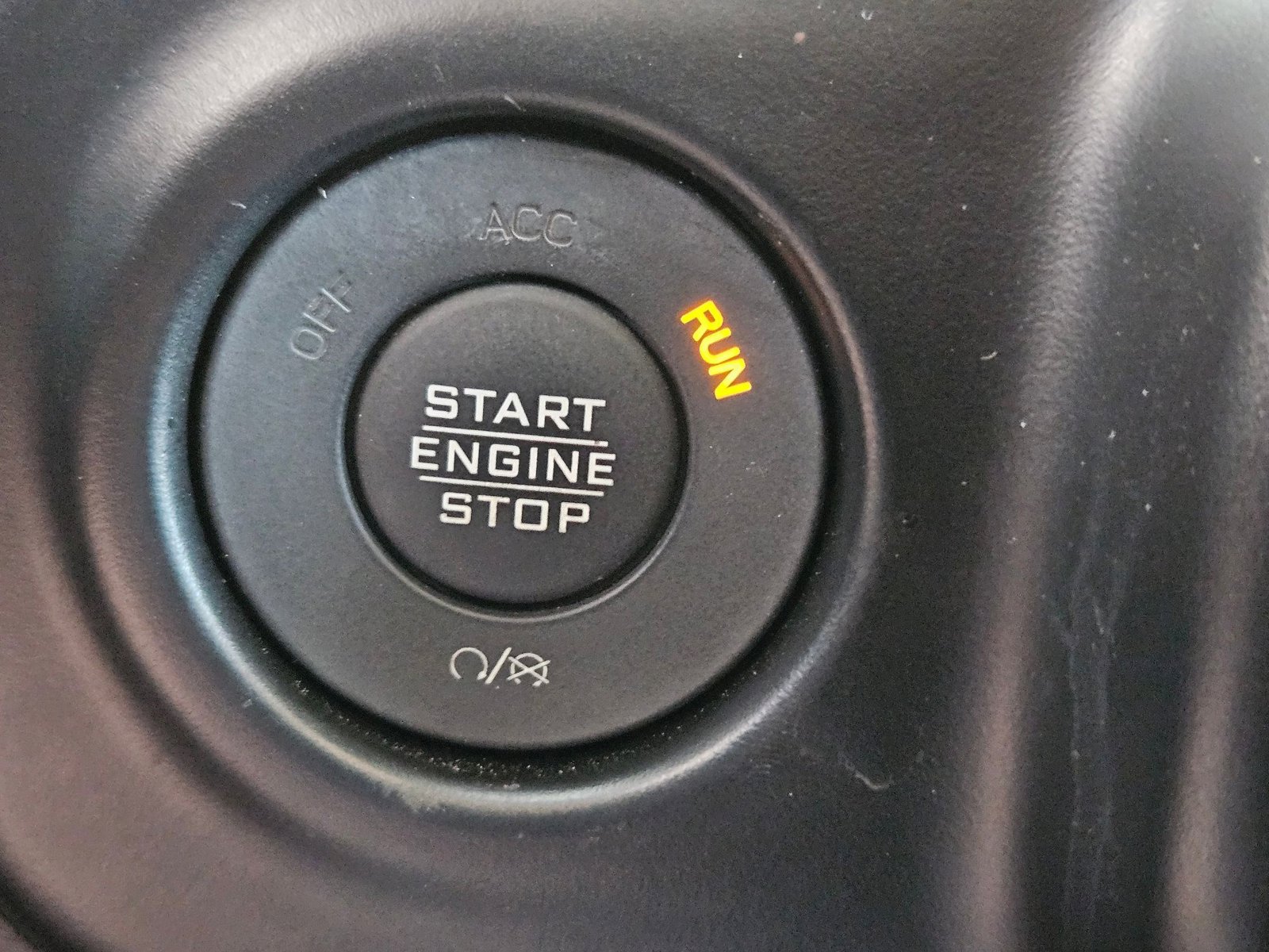 2022 Jeep Wrangler Unlimited Sahara photo 14