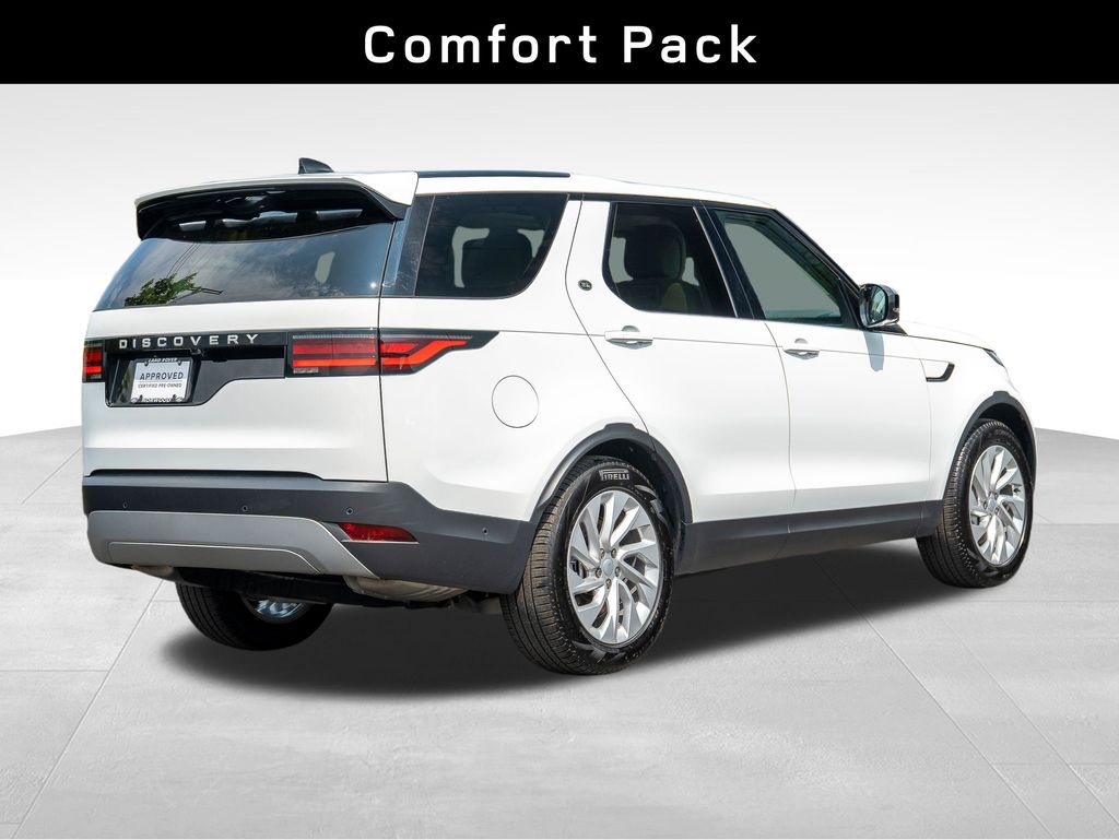 2024 Land Rover Discovery S photo 4
