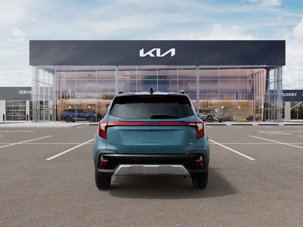 2025 Kia Seltos S photo 4