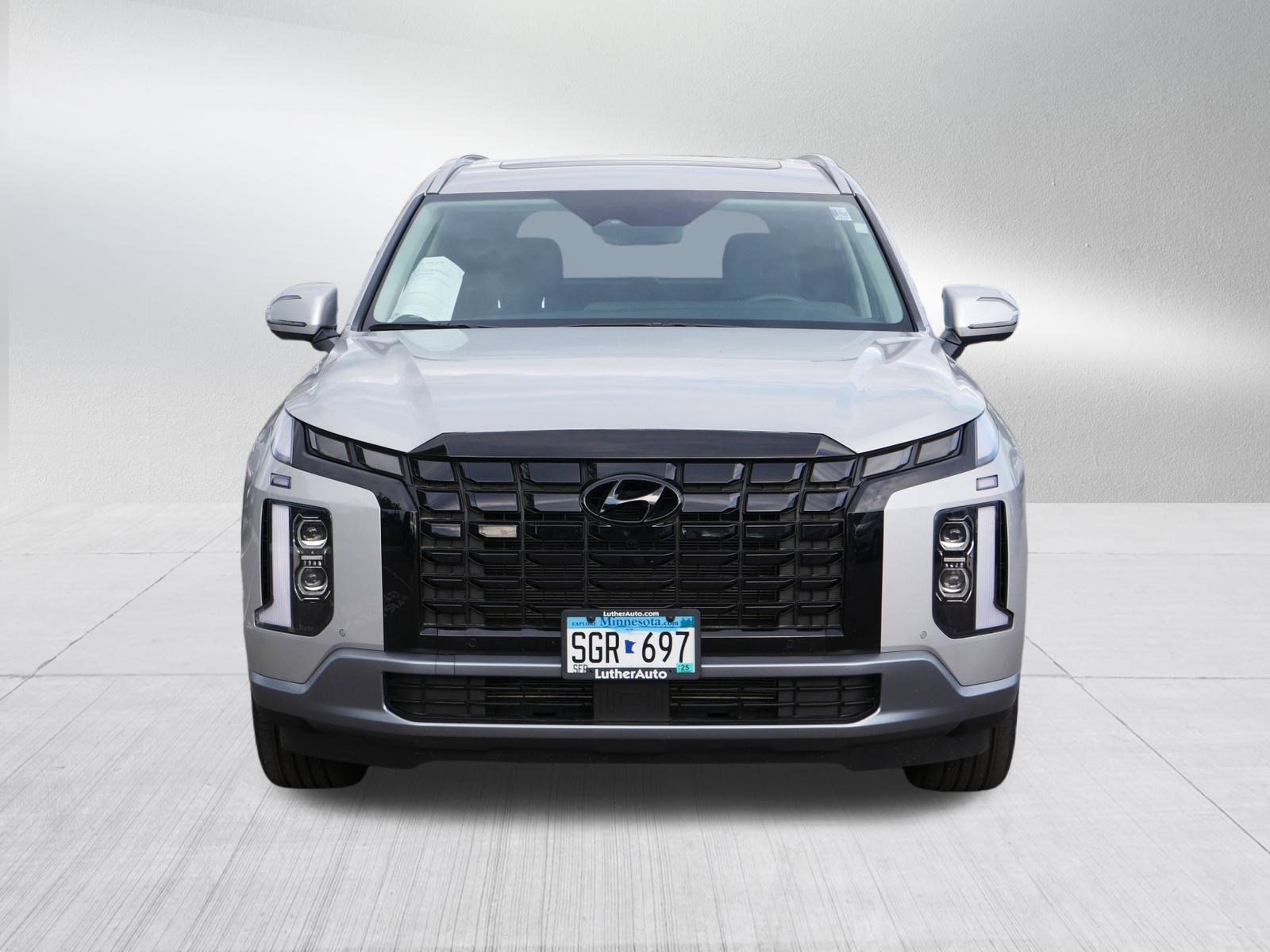 2025 Hyundai Palisade SEL photo 2
