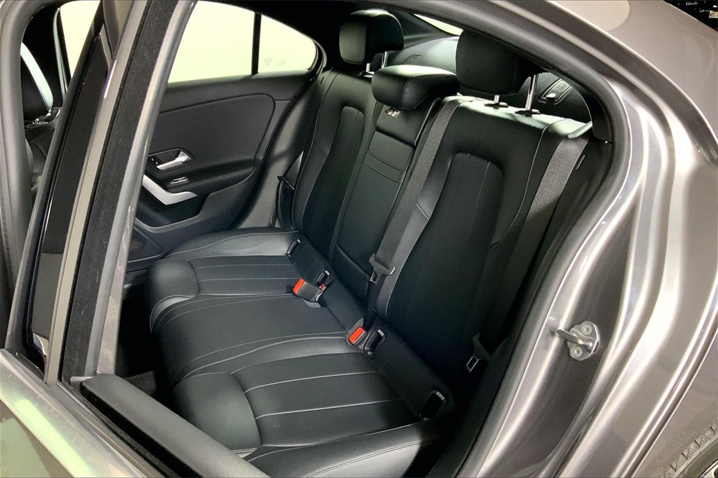 2022 Mercedes Benz A 220 photo 24