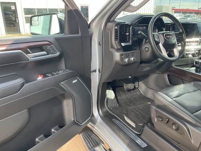 2023 Gmc Sierra 1500 SLT photo 2