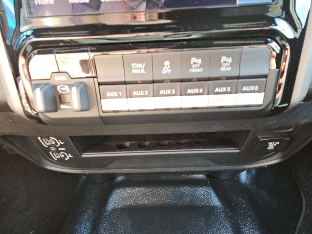 2026 Ram 2500 Tradesman photo 18