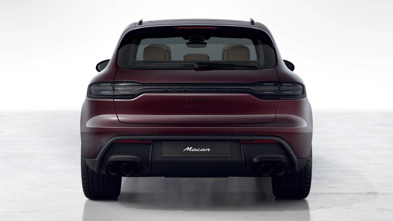 2026 Porsche Macan T photo 8