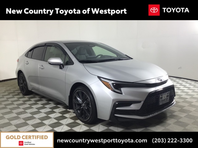 2024 Toyota Corolla SE's photo