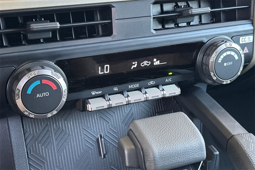 2025 Toyota Tacoma TRD Sport 4x4 Double Cab photo 17