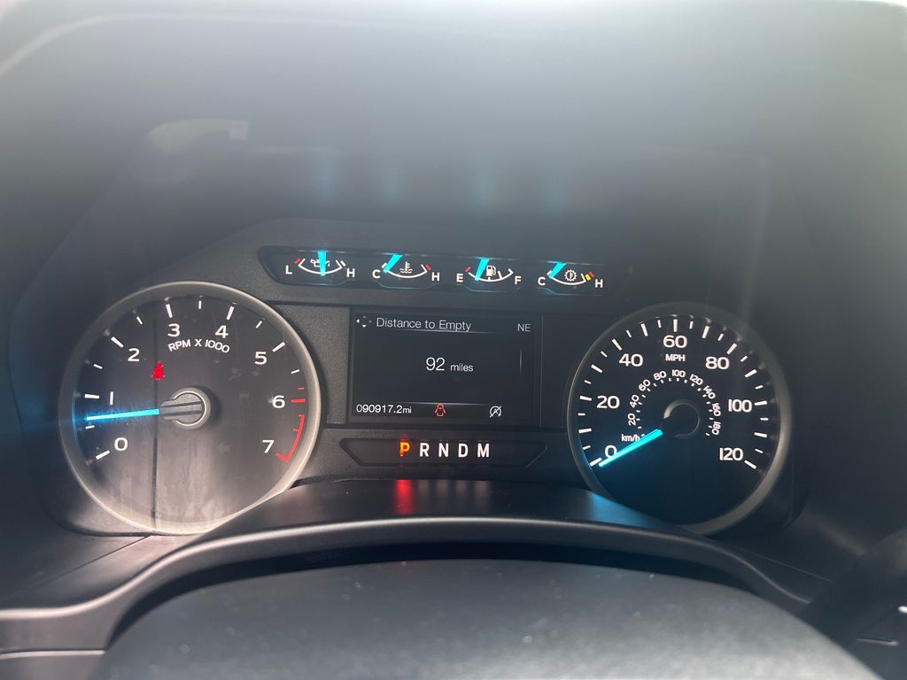 2020 Ford F-150 XLT photo 18