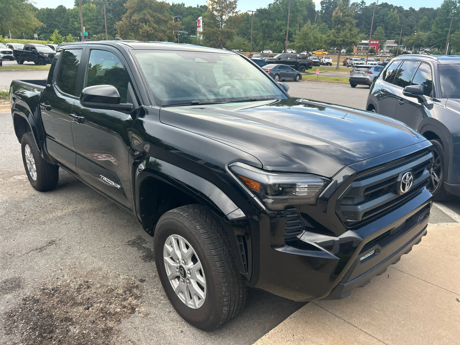 Used 2024 Toyota Tacoma SR5 with VIN 3TYLB5JN3RT021440 for sale in Little Rock