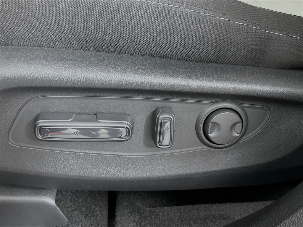 2026 Honda CR-V EX photo 18