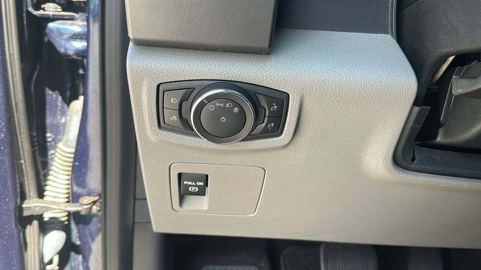 2020 Ford F-150 XLT photo 14