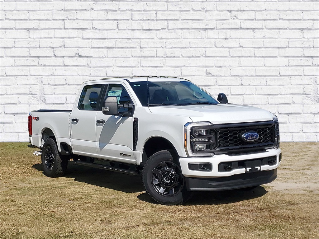 2026 Ford F-250 Super Duty XL's photo