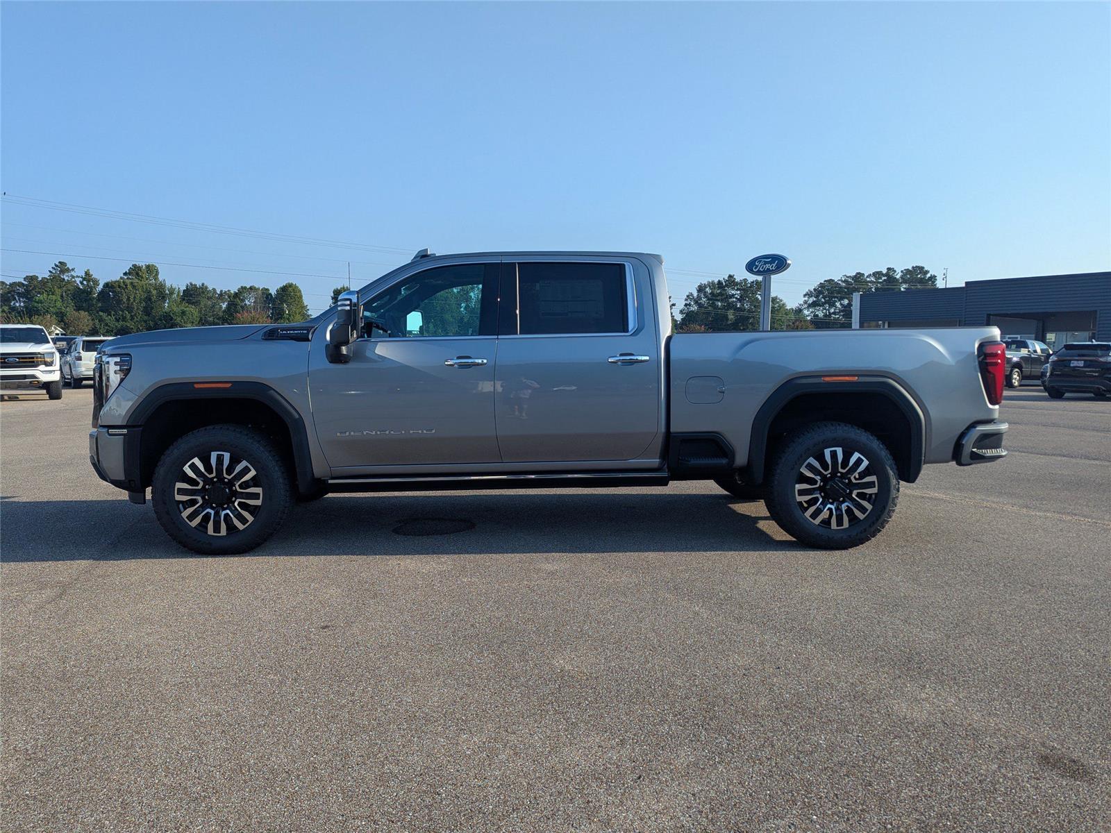 2025 Gmc Sierra 2500 HD Denali Ultimate photo 6