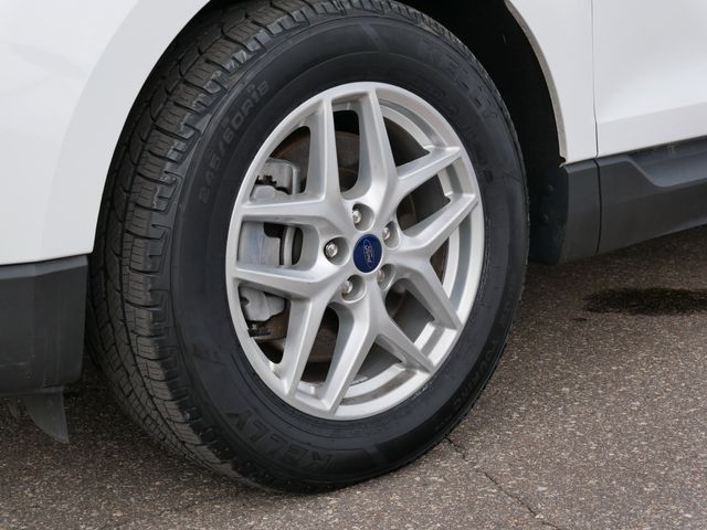 2022 Ford Edge SEL photo 20