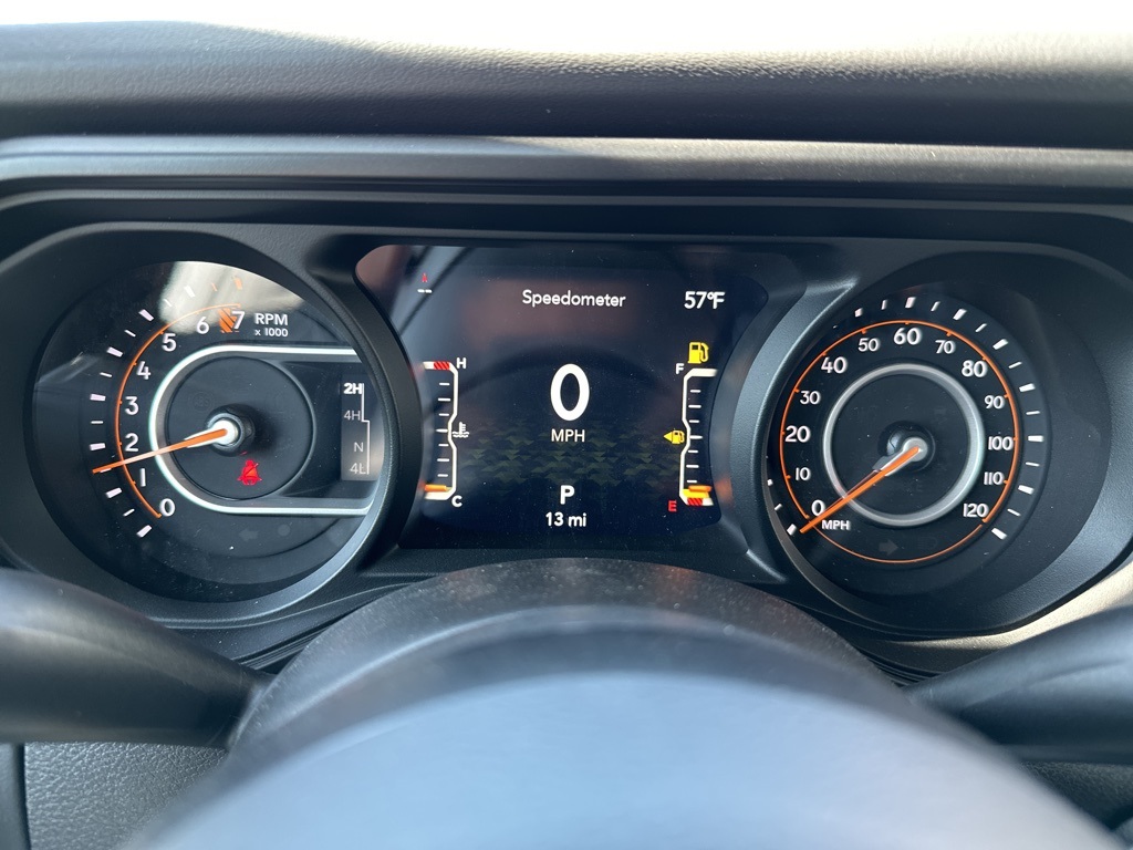 2025 Jeep Gladiator Sport photo 12