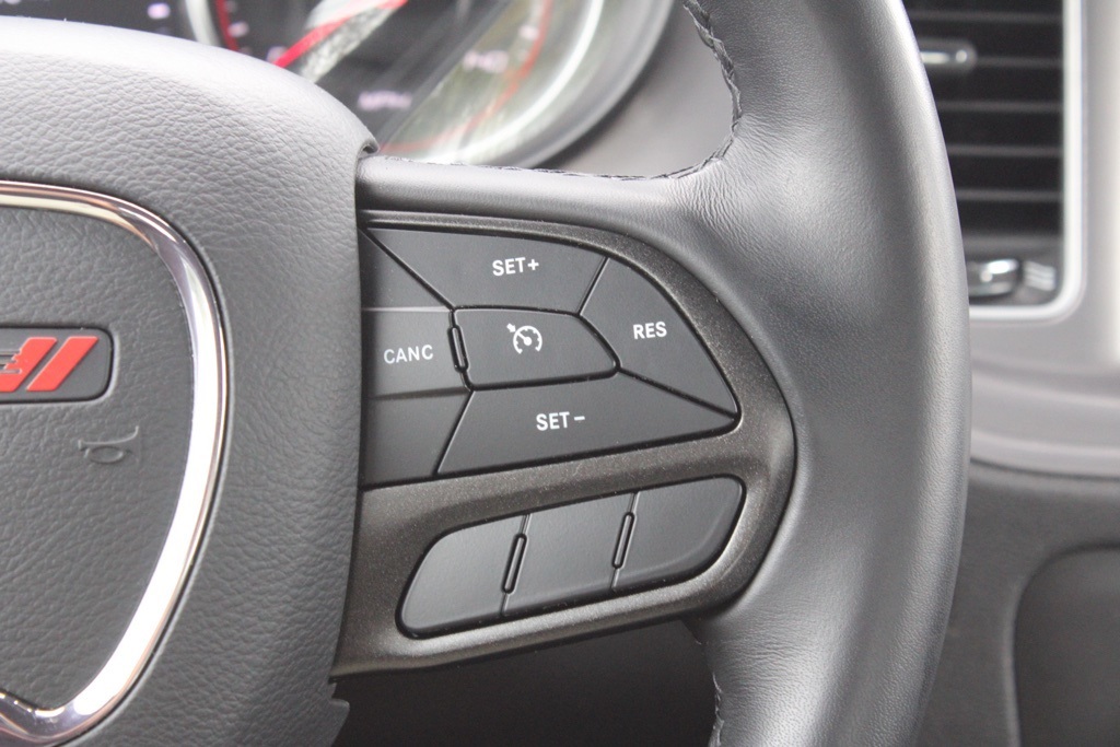 2023 Dodge Charger SXT photo 13