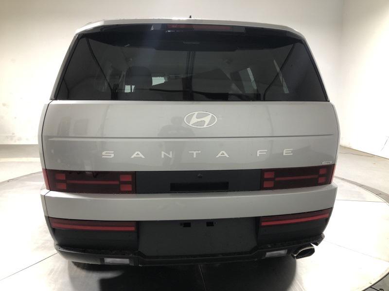 2026 Hyundai Santa Fe SE photo 3