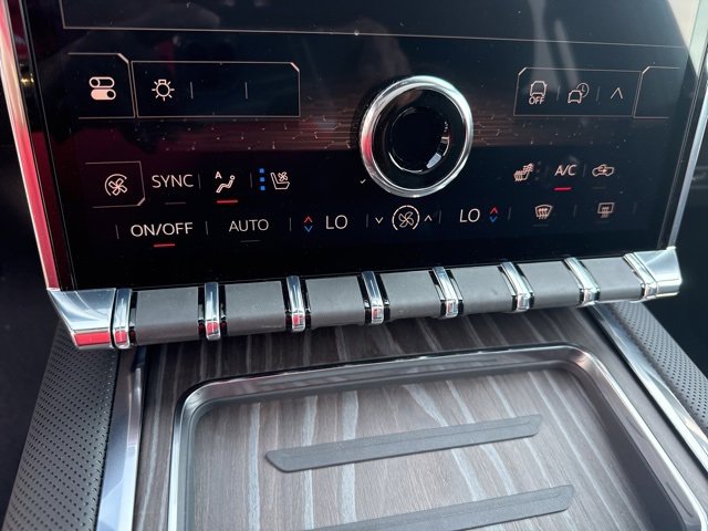 2025 Gmc Sierra EV Denali photo 18