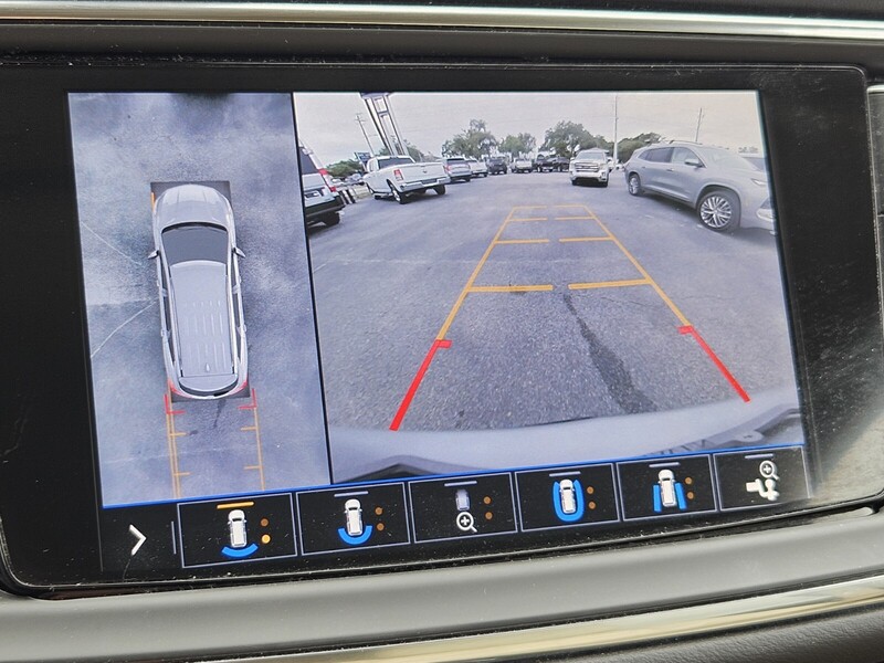 2021 Buick Enclave Premium photo 21
