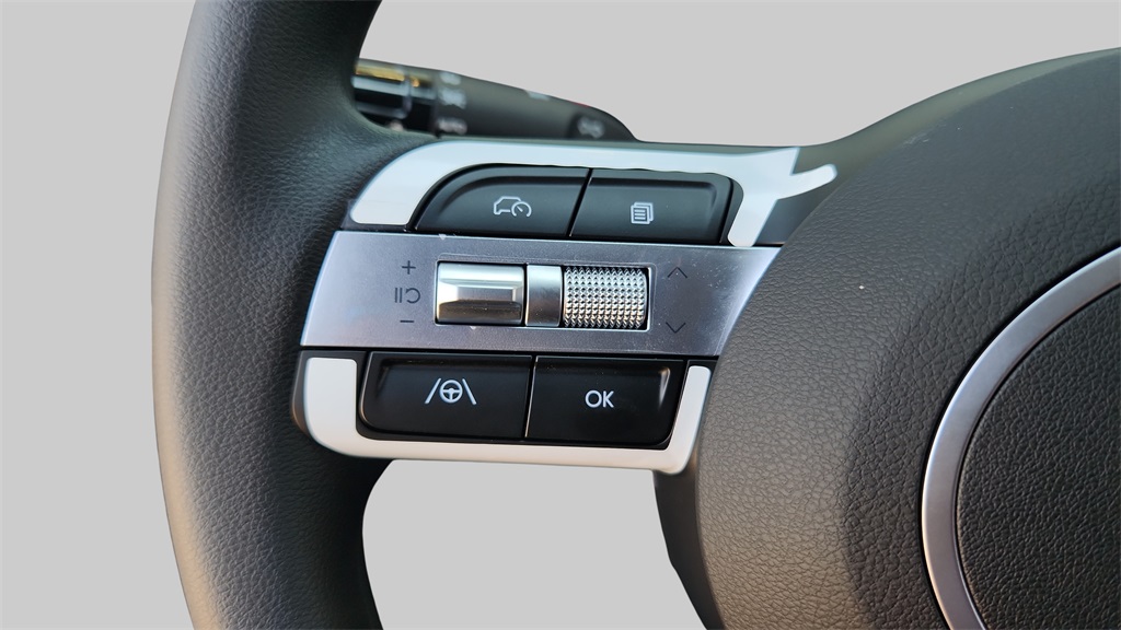 2026 Hyundai Santa Cruz SEL photo 22