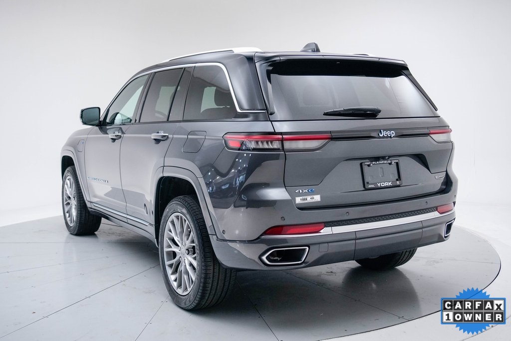2022 Jeep Grand Cherokee Summit 4xe photo 2