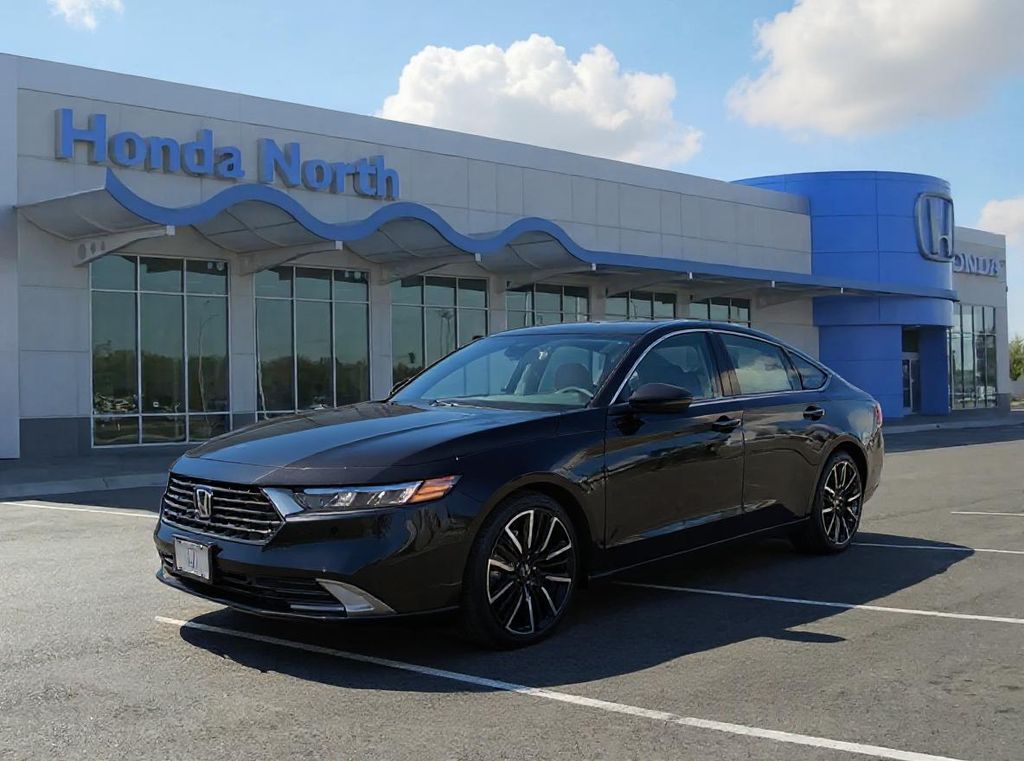 2025 Honda Accord Hybrid Touring's photo