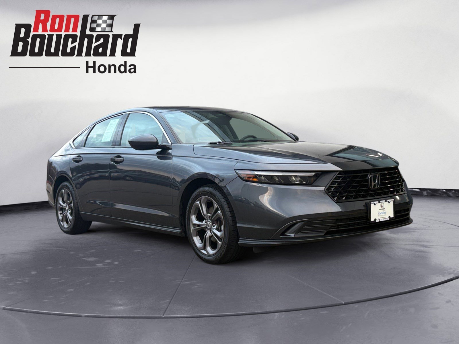 2023 Honda Accord EX's photo