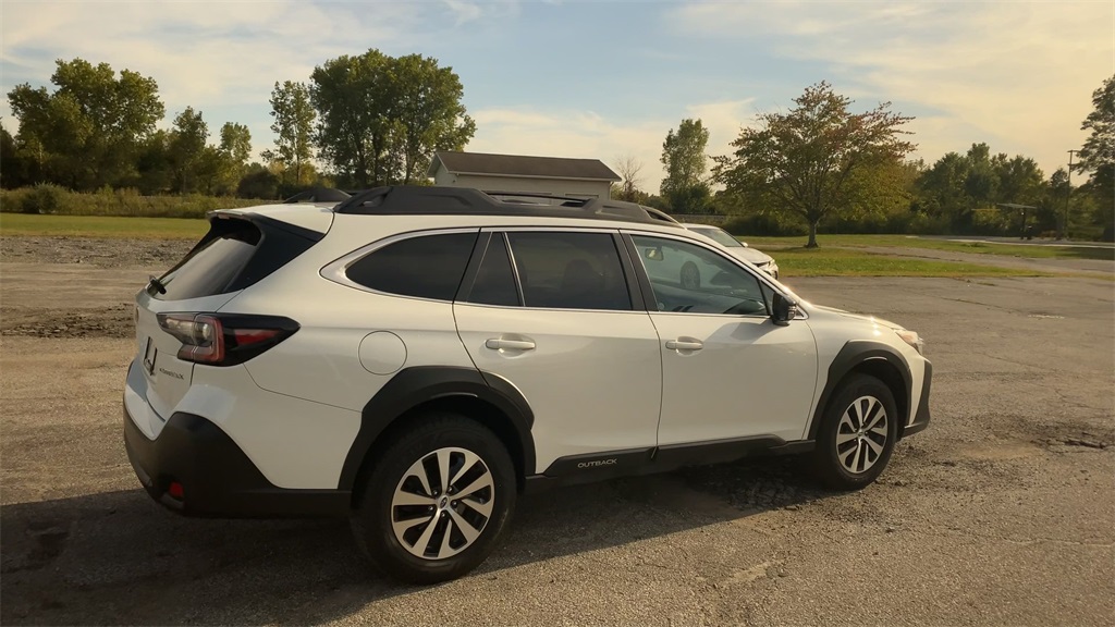 2023 Subaru Outback Premium photo 8
