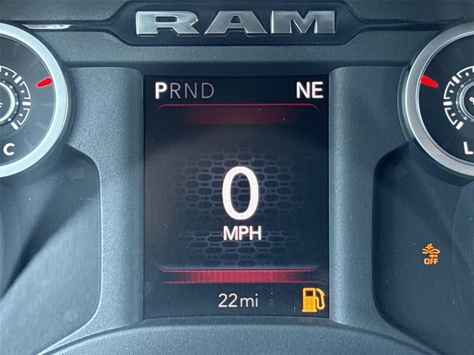 2026 Ram 2500 Tradesman photo 15