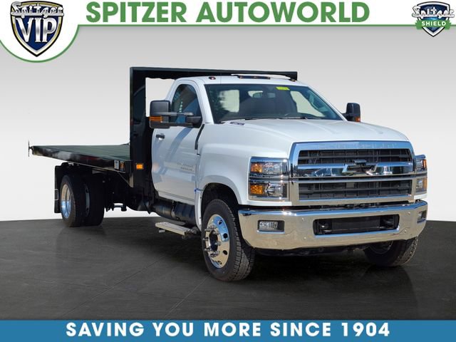 2024 Chevrolet Silverado 4500 Medium Duty Chassis Cab Work Truck's photo
