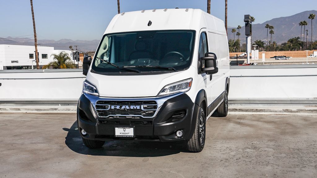 2025 Ram ProMaster 3500 Cargo Van photo 3