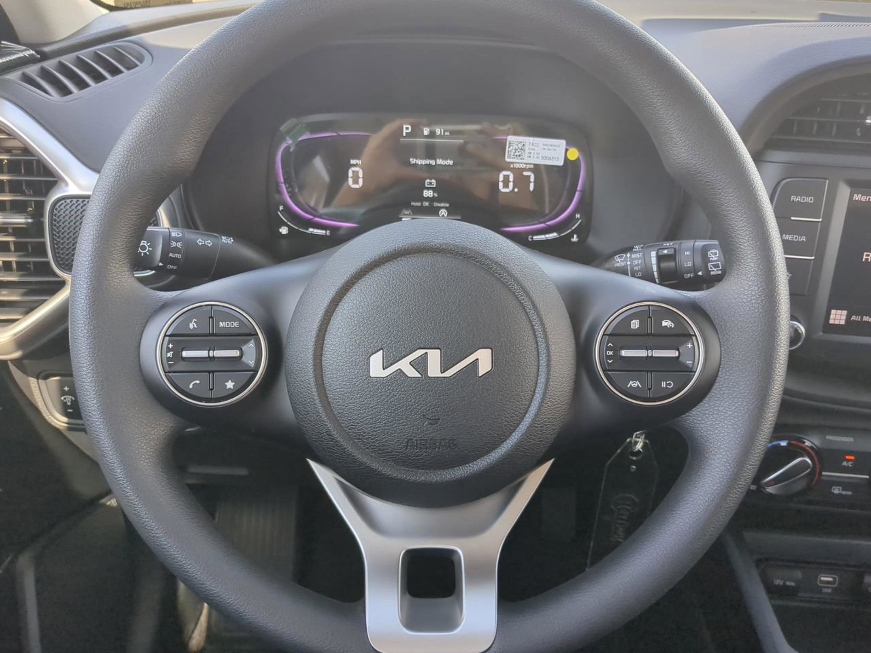 2025 Kia Soul LX photo 26