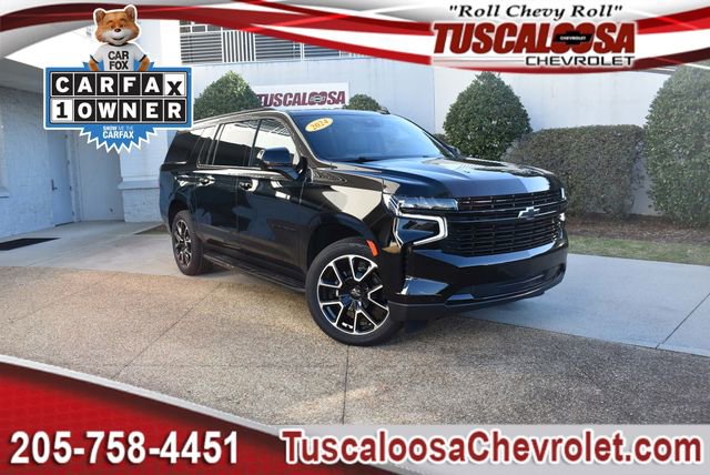 2024 Chevrolet Suburban RST's photo