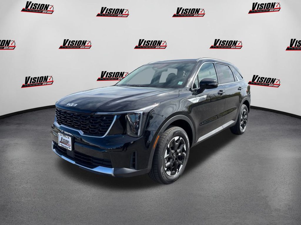 2025 Kia Sorento S's photo