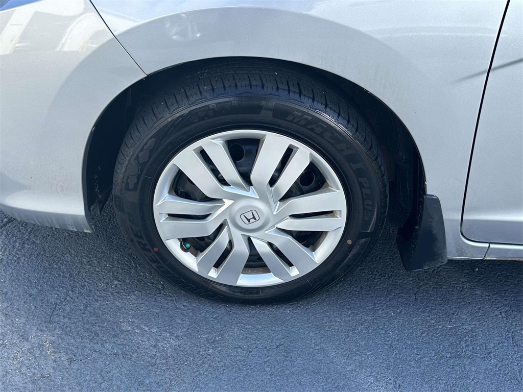 2019 Honda Fit LX photo 4