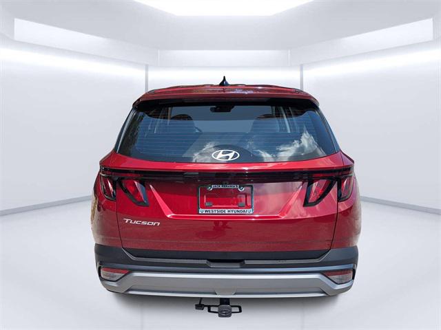 2025 Hyundai Tucson SE photo 4