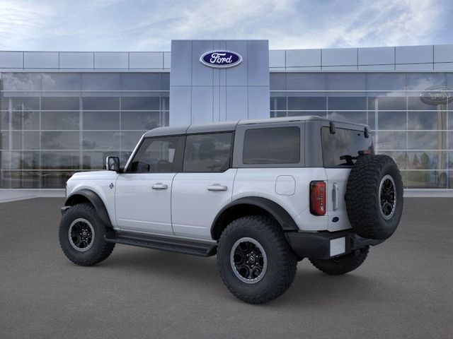 2025 Ford Bronco Outer Banks photo 4