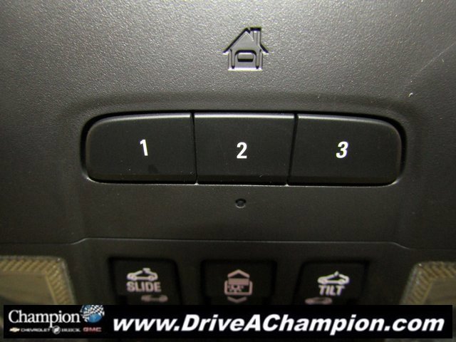 2023 Chevrolet Traverse Premier photo 40