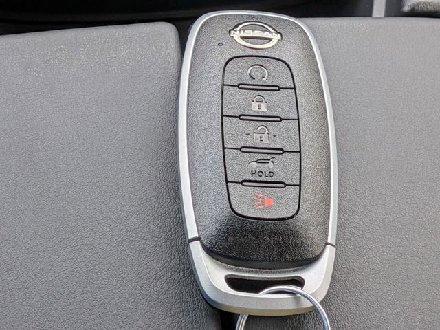 2026 Nissan Rogue SV photo 21